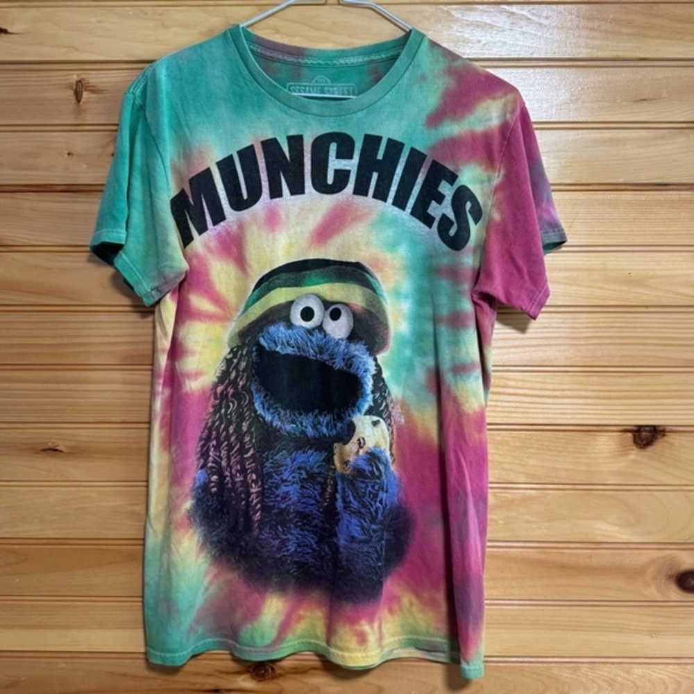 Sesame Street Cookie Monster Munchies Tie-Dye T-Shirt Small